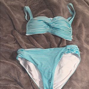Niptuck bikini